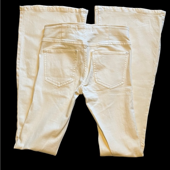 Free People Pants Women’s Size 25 Flare Bell Bottoms Midrise Cream White - Picture 6 of 6
